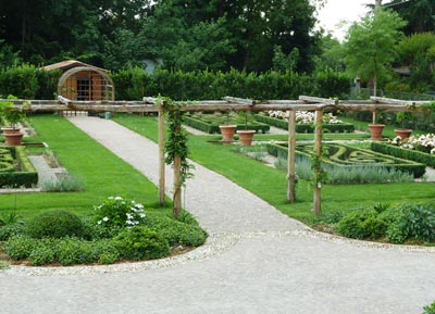 Garden with Arbour